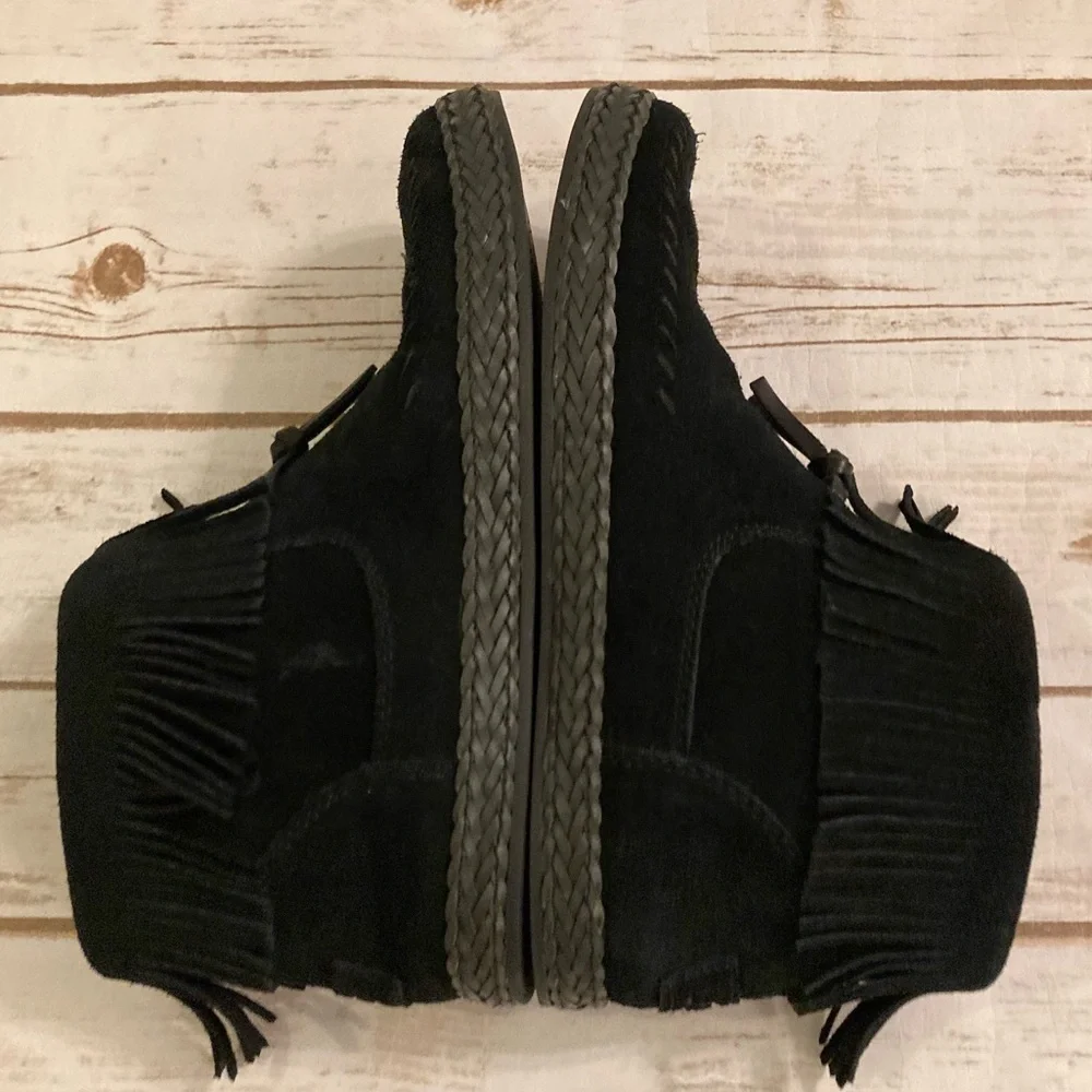 UGG Kennadi Fringe Ankle Moccasin Booties Black Suede Size 6.5